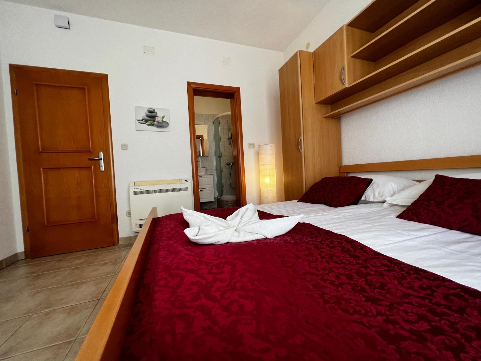 Villa Marina - Sea View Bol Bagian luar foto